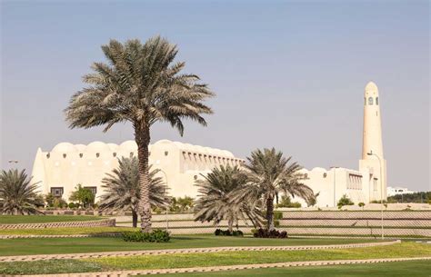 Grand Mosque Tour – Voyagco | Discover Doha Qatar