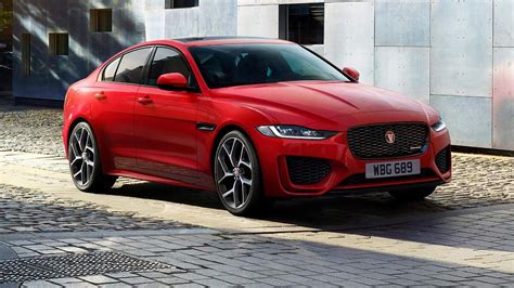 2022 Jaguar XE price and specs | CarExpert