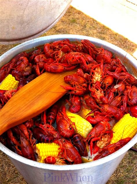 New Orleans Crawfish Boil | Flavorite