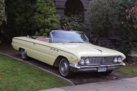 1961 Buick LeSabre Convertible | Buick lesabre, Buick, Classic cars online