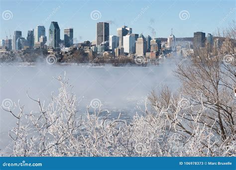 Montreal Skyline and St. Lawrence River in Winter Editorial Stock Photo ...