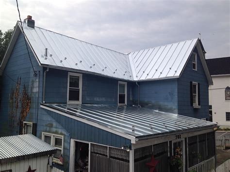 Galvanized Standing Seam Roof – Sykesville, Maryland | HARDIN ROOFING & EXTERIORS