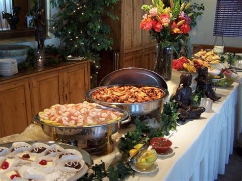 Buffet table decorating ideas – how to set elegant arrangements