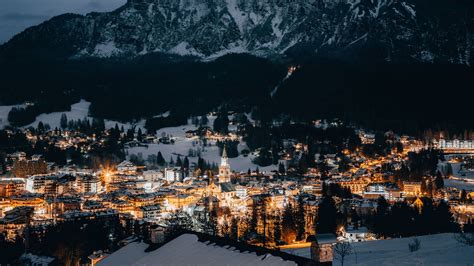 Cortina d’Ampezzo: The Italian Ski Resort With Celebrity Appeal