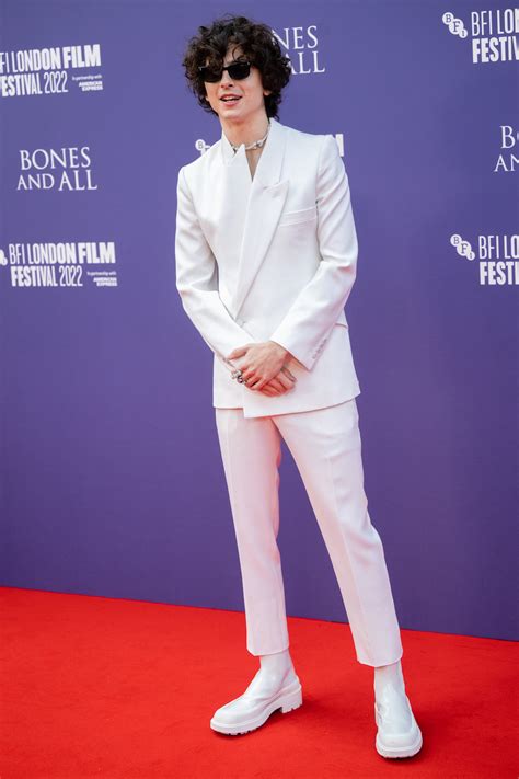 Timothée Chalamet and Taylor Russell Reunite for “Bones And All” Premiere - V Magazine