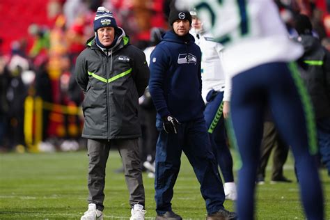 Buccaneers to interview Seahawks QB coach for offensive coordinator ...