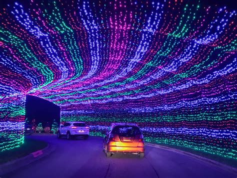 Best Christmas Lighting in Austin Texas in 2023 - VERY TRULY TEXAS