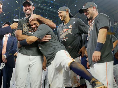 SI Sportsperson of the Year 2017: Astros’ José Altuve - Sports Illustrated