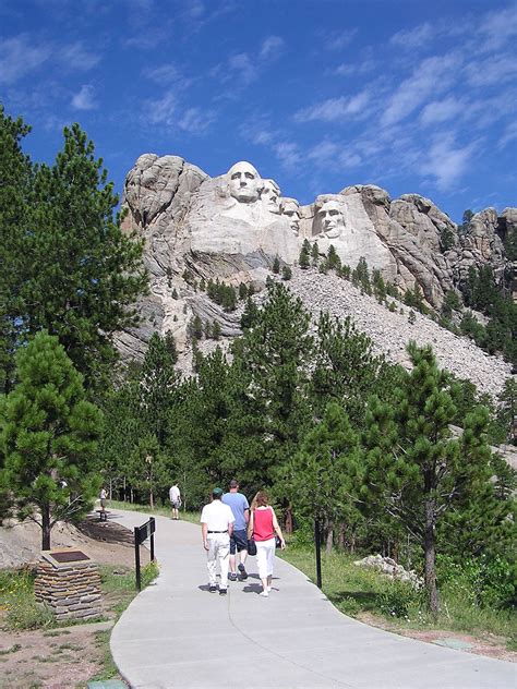 Things To Do - Mount Rushmore National Memorial (U.S. National Park Service)