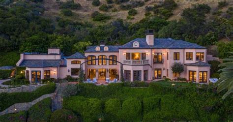 Camille and Kelsey Grammer's former $19 million Malibu mansion is for sale