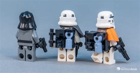 LEGO Star Wars 75290 Mos Eisley Cantina - TBB Review-87 - The Brothers Brick | The Brothers Brick