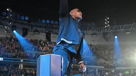 THE ROCK REFLECTS ON SURPRISE WWE SMACKDOWN RETURN