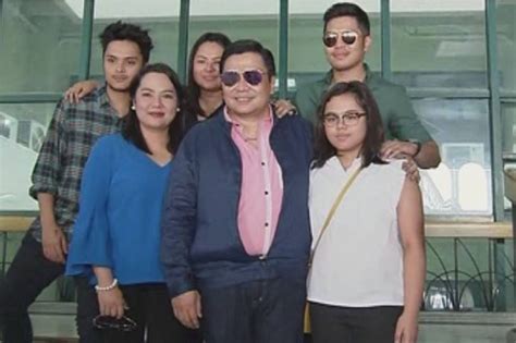 Jinggoy Estrada released, back with family. - Life Trends & Techs