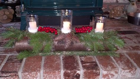 Yule log | Decor, Yule log, Table decorations