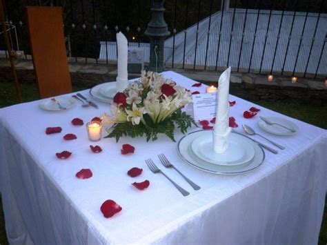 Ideas para decorar la mesa en San Valentín | Mesas de cena románticas ...