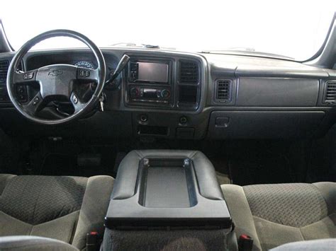 A Visual Guide to 2004 Chevy Avalanche Interior Parts