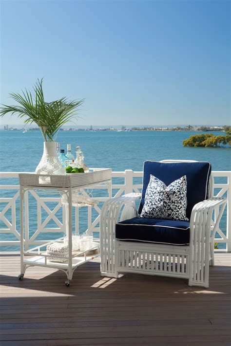 Feature Friday: Hamptons at its best! | Glamour Coastal Living