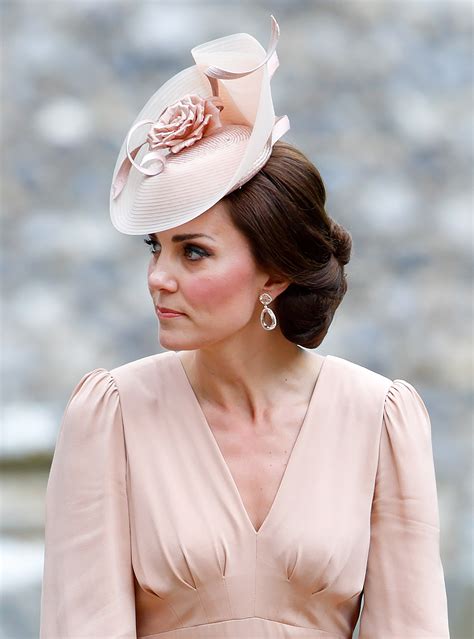 At Pippa Middleton's Wedding, Kate Middleton Retains the Media's Focus | Vogue