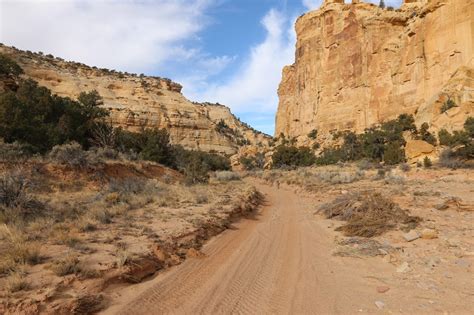 gjhikes.com: Eagle Canyon Arch