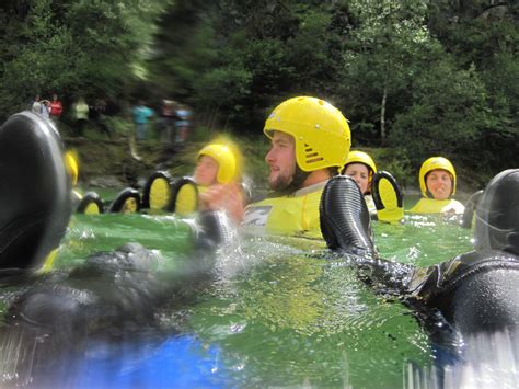 Why quarry coasteering beats sea-based coasteering