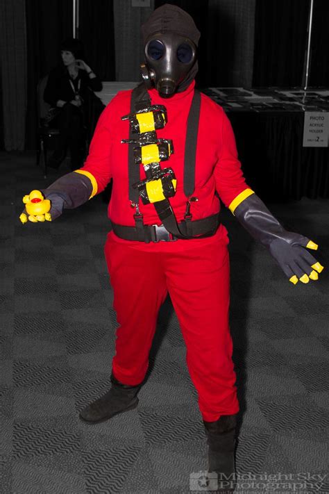 37 best TF2 Pyro Costume Reference images on Pinterest | Team fortress, Tf2 cosplay and Team ...