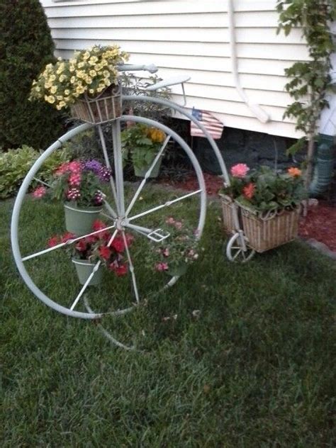 Bike Planter with Flowers: Unique Outdoor Decor