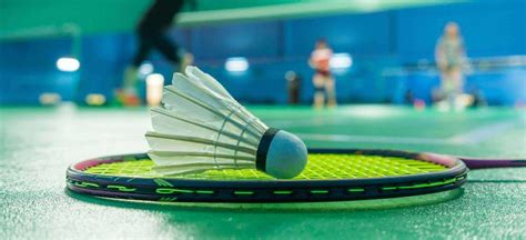 Badminton Playing Tips & Scoring System | Mantor Just Sports