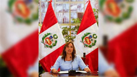 Peruvian President Dina Boloart announces the change of four ministers