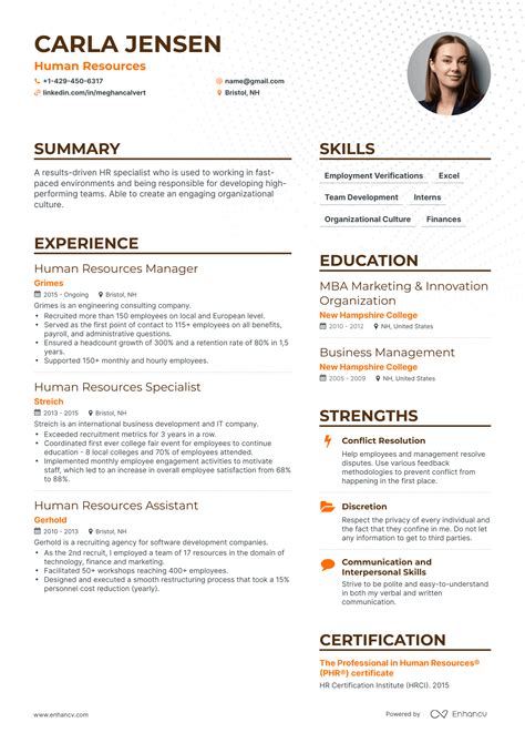 9 HR Manager Resume Examples & Guide for 2023