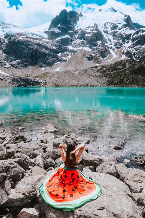 Hiking Joffre Lakes in the Summer | Samantha Sito