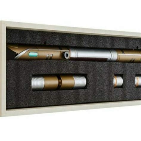 JEDI TEMPLE GUARD LIGHTSABER BOX SET --- LE 3000 (Purchased at WDW ...