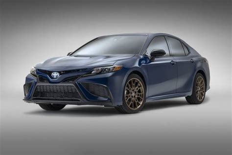 2023 Toyota Camry Hybrid: True Cost to Own | Edmunds