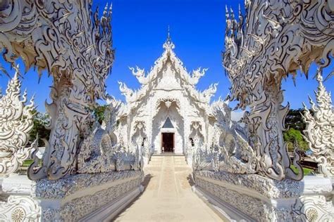 The white Temple | Wat Rong Khun - Arch2O.com