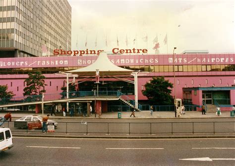 archival image_Elephant_Castle shopping centre - ELEPHANT