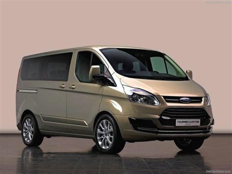 Ford Tourneo Custom Titanium Plus specs, 0-60, performance data ...