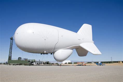 Un aérostat à la dérive pendant plusieurs heures est revenu au sol ...