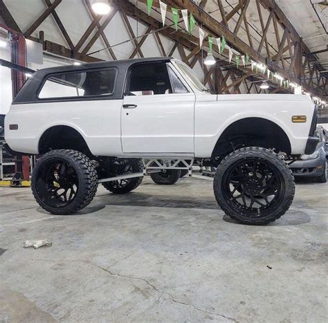 Lifted K5 Blazer in 2021 | Lifted chevy trucks, Lifted cars, Ford pickup trucks