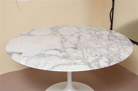 Round Marble Top Saarinen Dining Table at 1stDibs | round marble top kitchen table, marble top ...