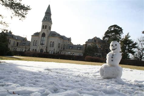 10 Places In Kansas That Are Beautiful When Covered In Snow