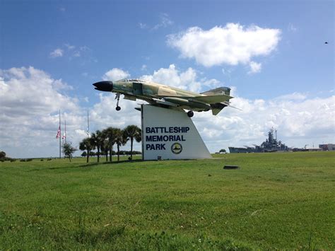 Battleship_Memorial_Park_USS_Alabama - USS Alabama Battleship Memorial Park