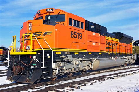 BNSF SD70ACe-P4 8519 / Kansas City, MO — Trainspo