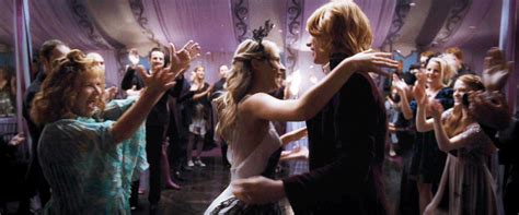 Image - DH1 Fleur and Bill Weasley's wedding 01.jpg - Harry Potter Wiki - Wikia