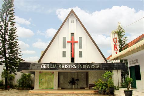 Satrio Arismunandar - Bangkitlah Indonesia!: Gereja "Kurang Iman" di Titik 30