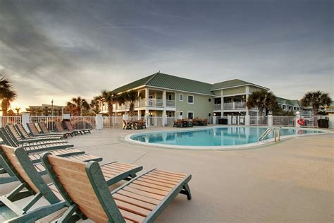 ISLANDER HOTEL & RESORT $185 ($̶1̶9̶9̶) - Updated 2022 Prices & Motel Reviews - Emerald Isle, NC