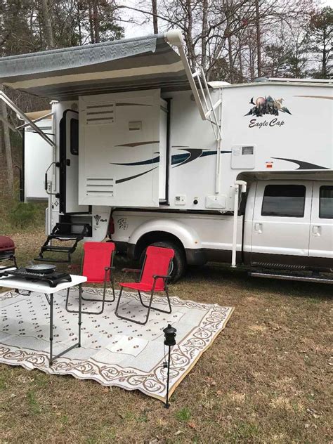 2017 Used Adventurer Lp EAGLE CAP 1165 Truck Camper in North Carolina ...