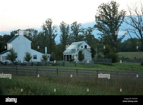 Farm house in rural Virginia, USA Stock Photo - Alamy