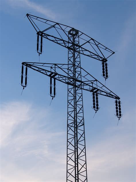 File:Electricity pylon power outage.jpg - Simple English Wikipedia, the free encyclopedia