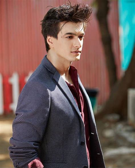 Mohsin Khan Biography, Wiki, Girl Friend, Age, Height, Weight & Pictures