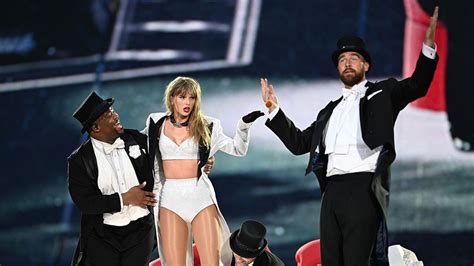 Taylor Swift joined on stage by Travis Kelce in surprise appearance at ...