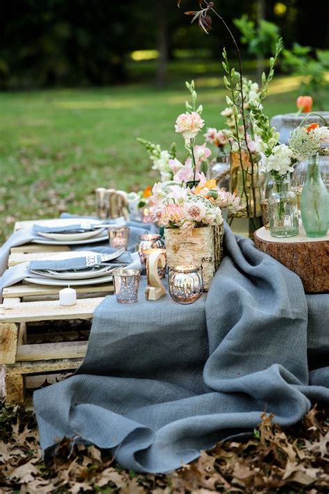 Boho Garden picnic in 2020 | Garden picnic, Picnic wedding, Pallet ...